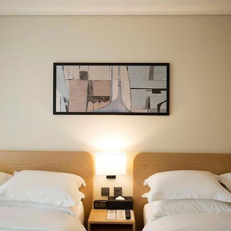 Best Western Haeundae Hotel Busan Exteriör bild