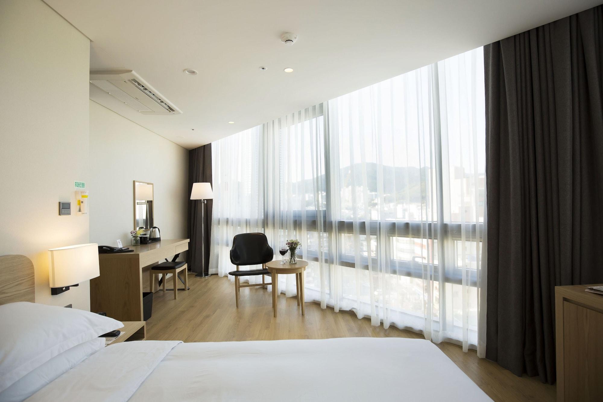 Best Western Haeundae Hotel Busan Exteriör bild