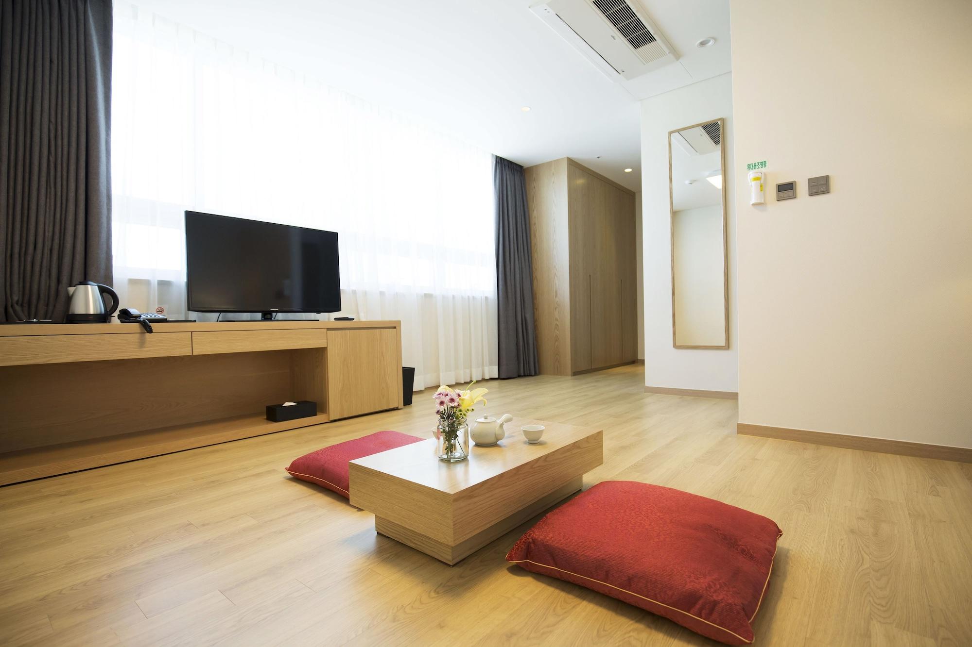 Best Western Haeundae Hotel Busan Exteriör bild