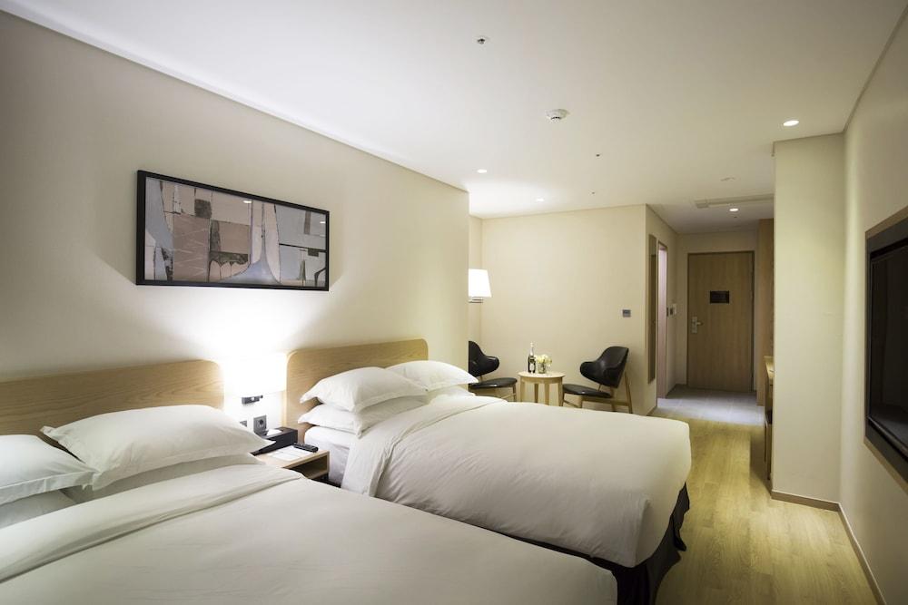 Best Western Haeundae Hotel Busan Exteriör bild