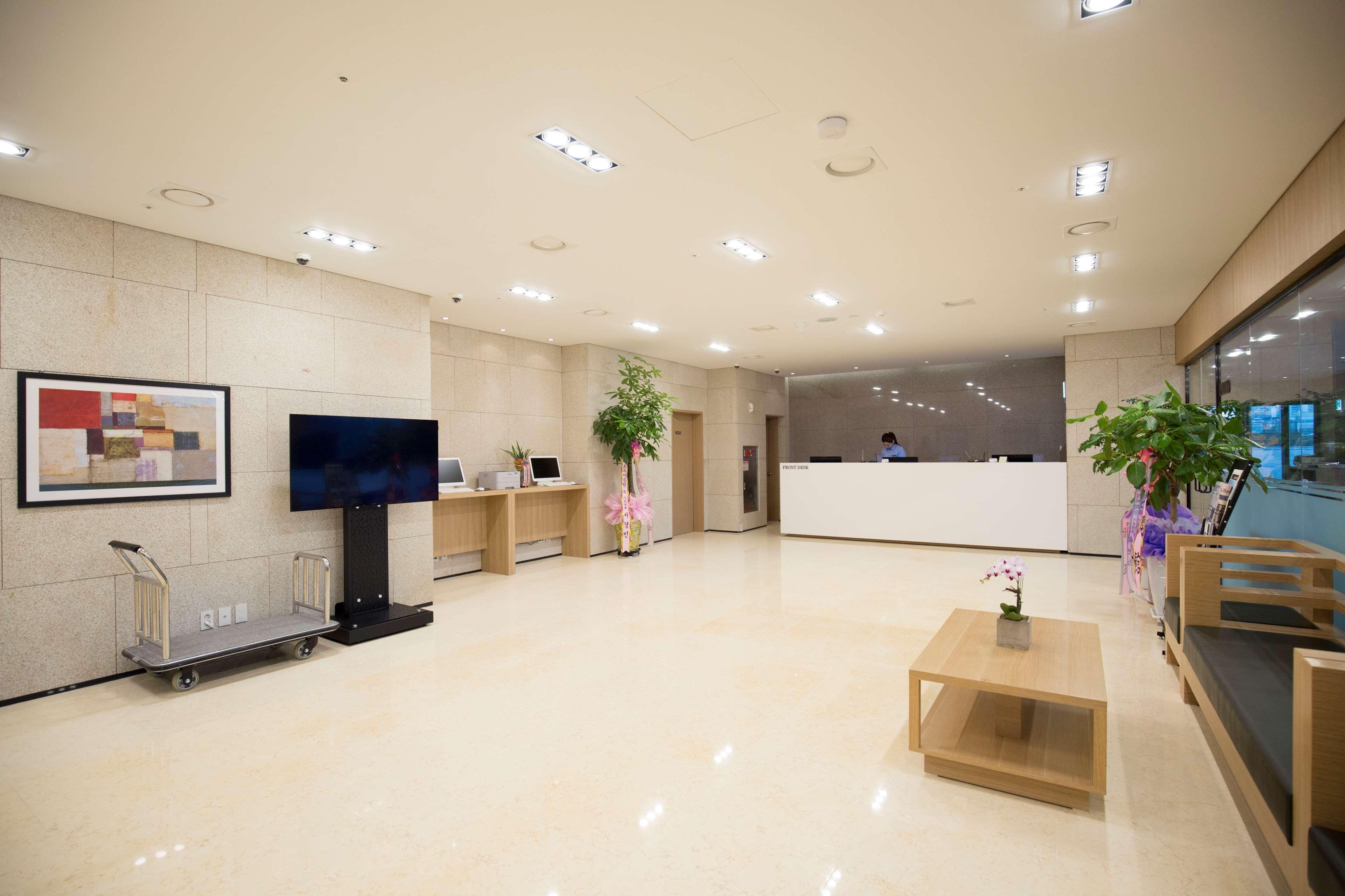 Best Western Haeundae Hotel Busan Exteriör bild