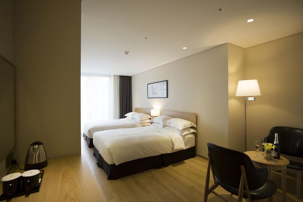 Best Western Haeundae Hotel Busan Exteriör bild
